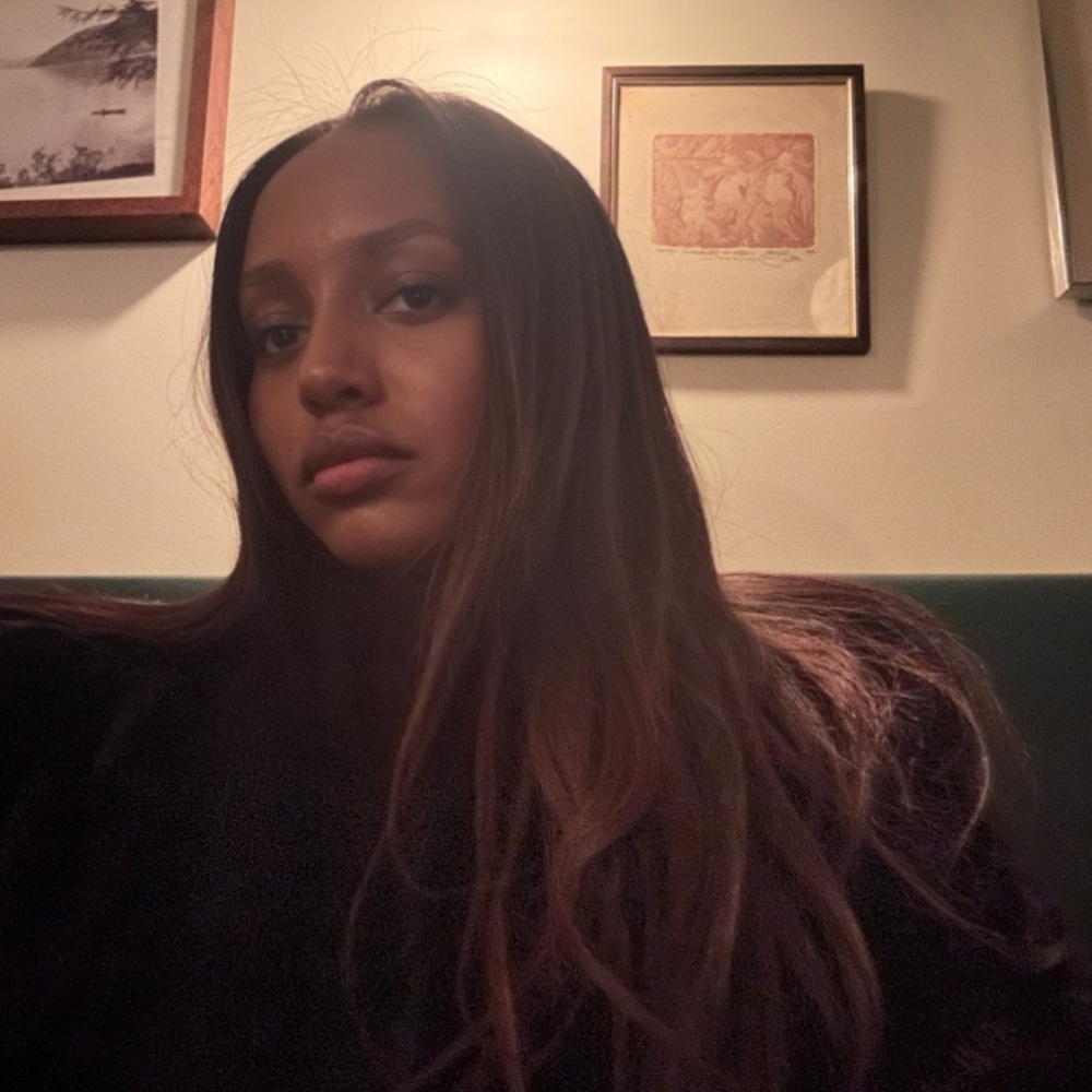 Meet your Posher, Edelawit